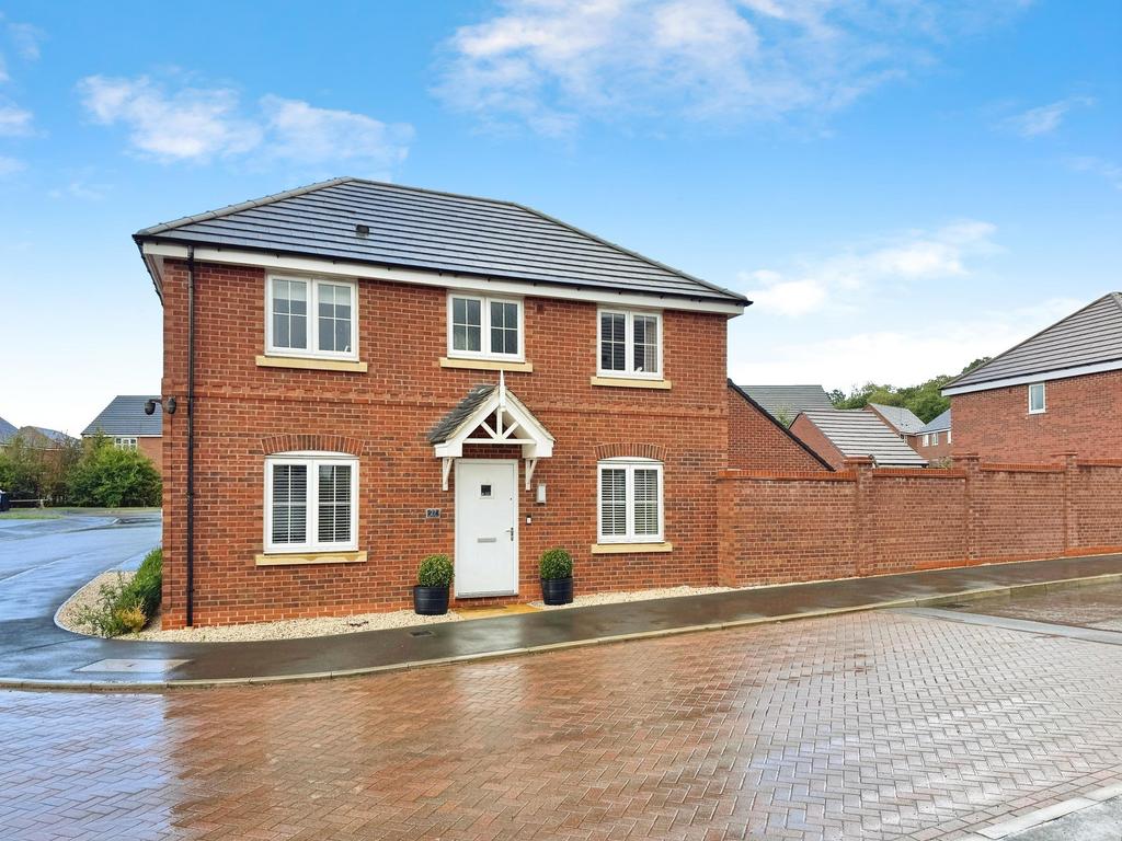 27 Oak Tree Road, Great Glen, Leicester, LE8 9 HP
