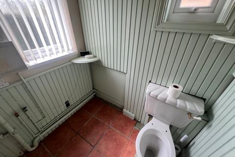 4 bedroom semi-detached house for sale, 5 Mount Road, Pelsall, Walsall, WS3 4PG