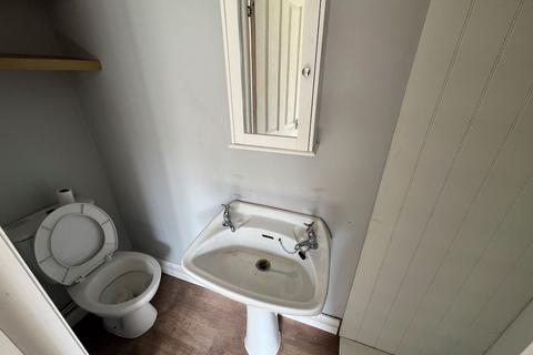3 bedroom semi-detached house for sale, 63 Tomkinson Road, Nuneaton, CV10 8DS