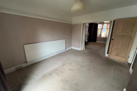 3 bedroom semi-detached house for sale, 30 Central Avenue, Nuneaton, CV11 5BA