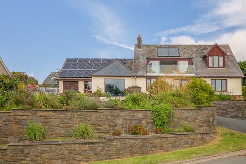 5 bedroom detached house for sale, Trewent Hill, Pembroke SA71