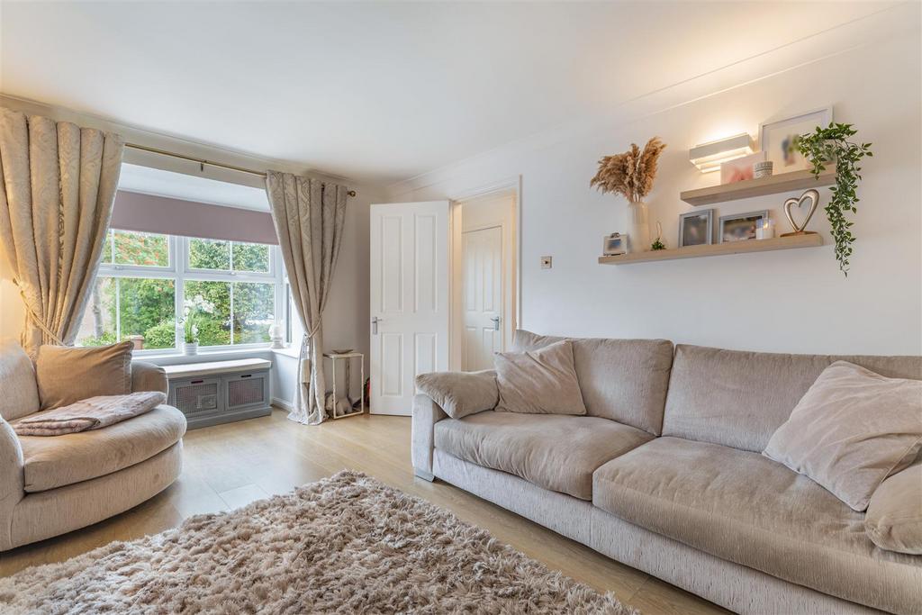 8659195-interior31.jpg