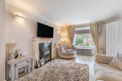 6 Darwin Close, Mansfield, NG18 4BD