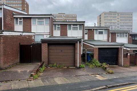 3 bedroom terraced house for sale, 7 Wainwright Walk, Stoke-on-Trent, ST1 3QY