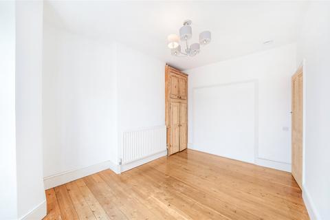 323 Ivydale Road, London, SE15 3DZ