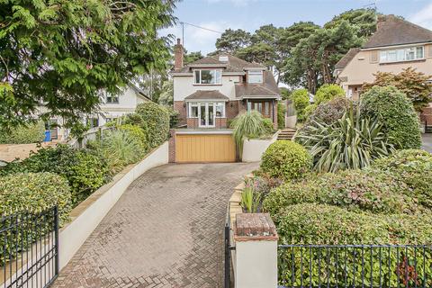 2 Dean Swift Crescent, Poole, BH14 8LE