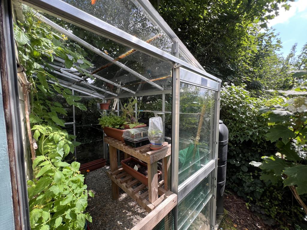 Lean-to Greenhouse