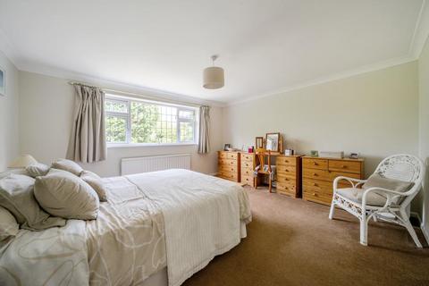 undefined, Camberley,  Surrey,  GU15