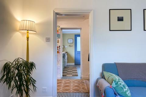 2 Albion Road, Gravesend, DA12 2SR