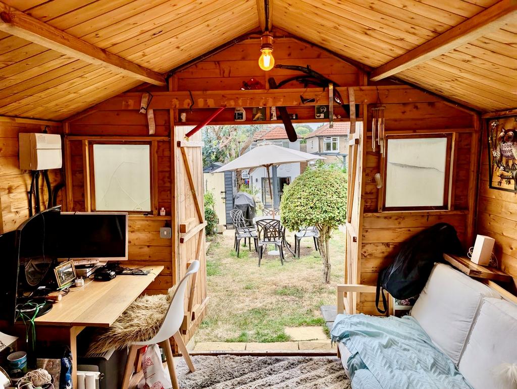 Garden room