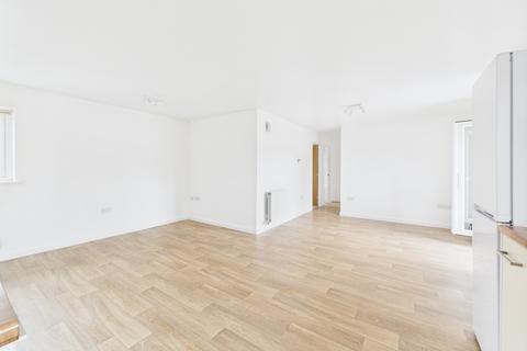 29 Brompton Park, Kingswood, Hull, HU7 3AX