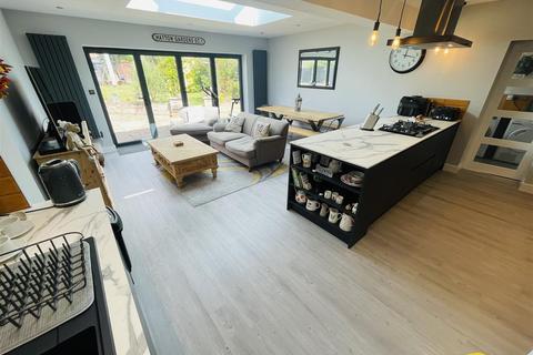 36 Windmill Road, Nuneaton, CV10 0HL