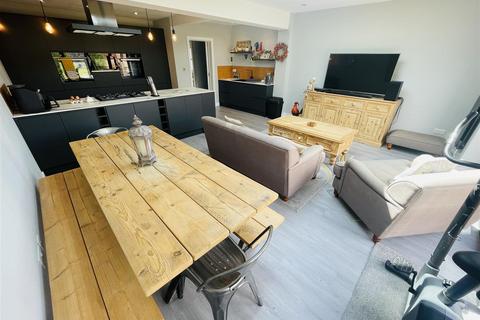 36 Windmill Road, Nuneaton, CV10 0HL