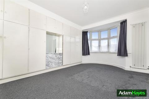 undefined, Hillcourt Avenue, London N12