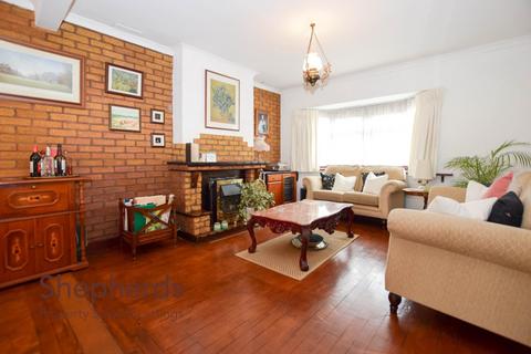 undefined, Hillview Gardens, Cheshunt EN8