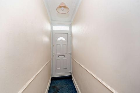 2 bedroom terraced house for sale, Trafalgar Street West, Scarborough, YO12