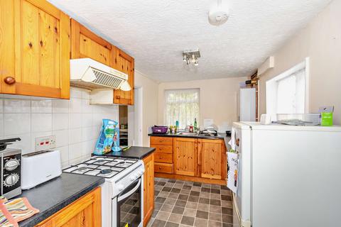 2 bedroom terraced house for sale, Trafalgar Street West, Scarborough, YO12