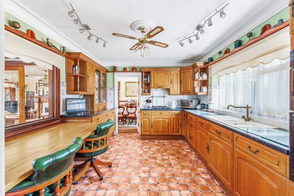 Kitchen/Breakfast