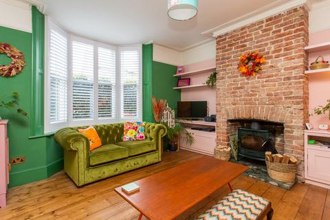 52 Canterbury Road, Whitstable, CT5 4EZ