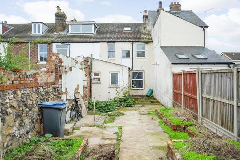 52 Canterbury Road, Whitstable, CT5 4EZ