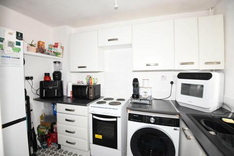 2 bedroom house for sale, Seymour Court, Trowbridge