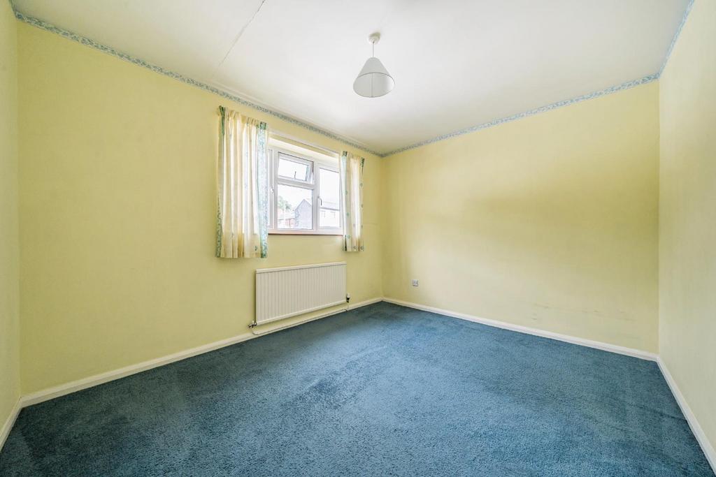 Bedroom 2.jpg