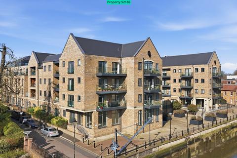 undefined, Swan Court, Swan Street, Isleworth, TW7