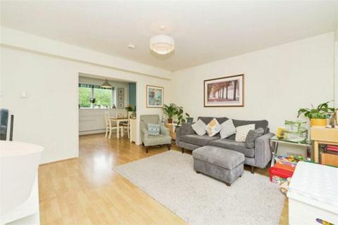 23 Watermill Close, Richmond, TW10 7UJ