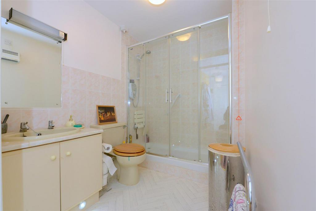Shower room.JPG