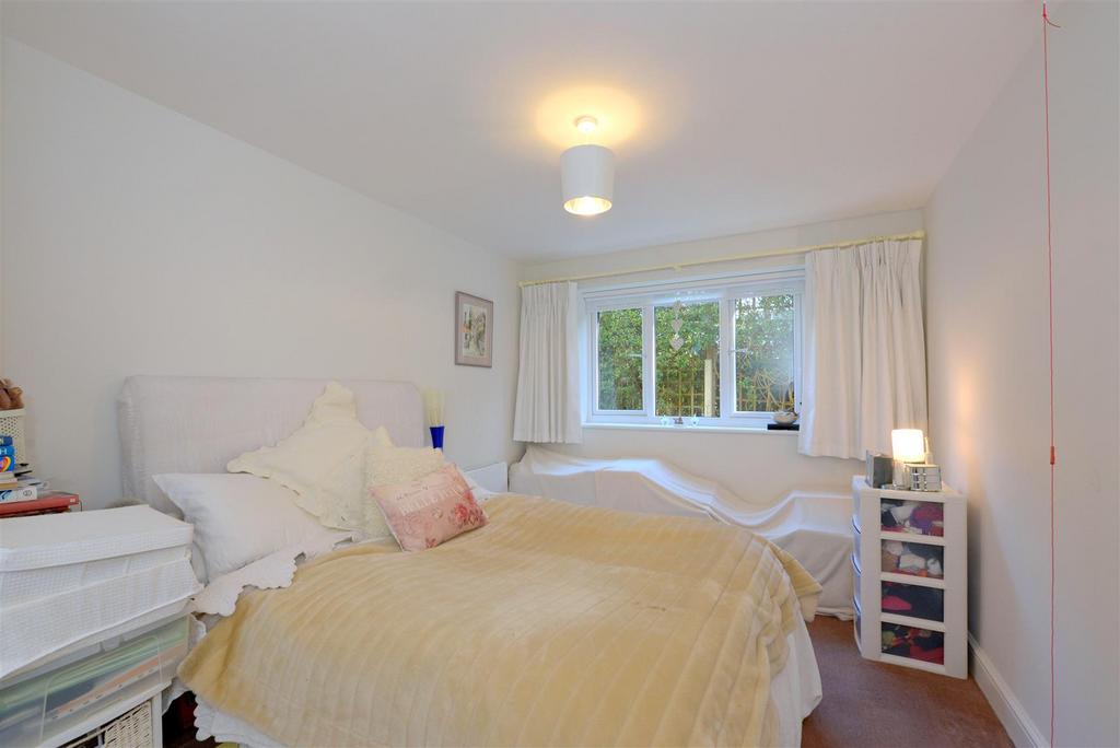 Bedroom.JPG