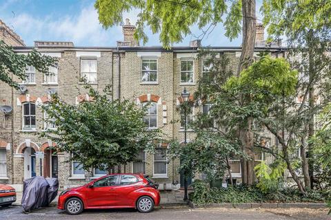 Bonnington Square, London SW8