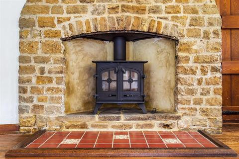 undefined, Thorncombe Street, Bramley, Guildford, Surrey, GU5