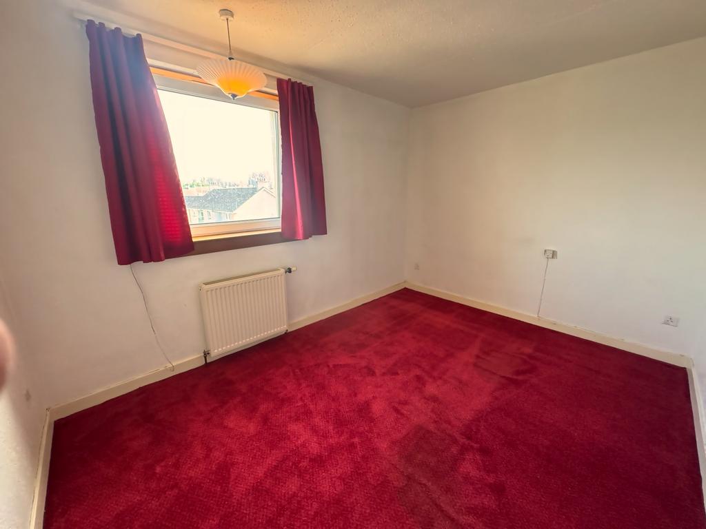 Bedroom 2 (1)