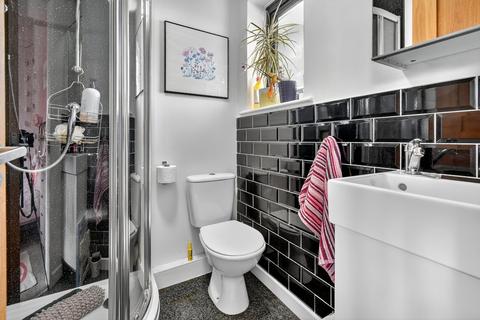 81 Bramley Garth, York, YO31 0PQ