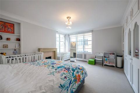 3 bedroom duplex for sale, Lowndes Square, London, SW1X