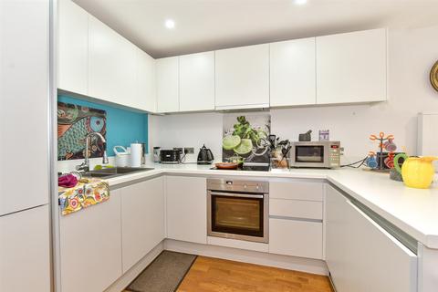 2 bedroom apartment for sale, Linden House, Horsham RH12