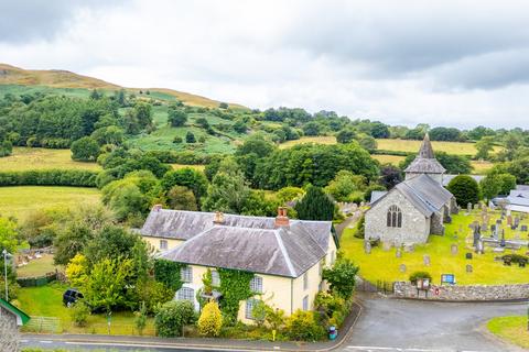 8 bedroom detached house for sale, Llandegley, Llandrindod Wells, LD1