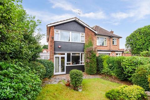 3 bedroom detached house for sale, Belmont Avenue, Barnet EN4