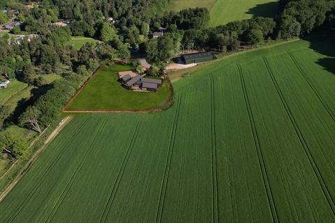undefined, Sydnope Hill, Darley Moor, Matlock DE4