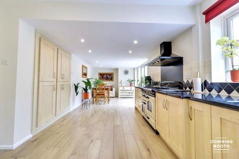 undefined, Wentworth Drive, Lichfield WS14