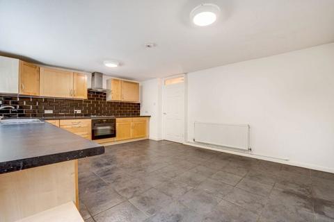 3 bedroom end of terrace house for sale, Enstone, Skelmersdale, Lancashire, WN8 6AS
