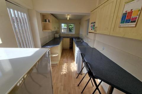 3 bedroom semi-detached house for sale, Swadling Street, Leamington Spa, CV31