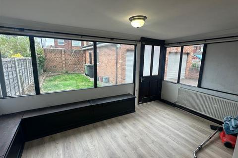 undefined, The Gardens, Feltham