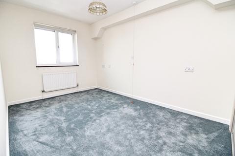 2 bedroom retirement property for sale, Saxon Court, Kingsway, Hove.
