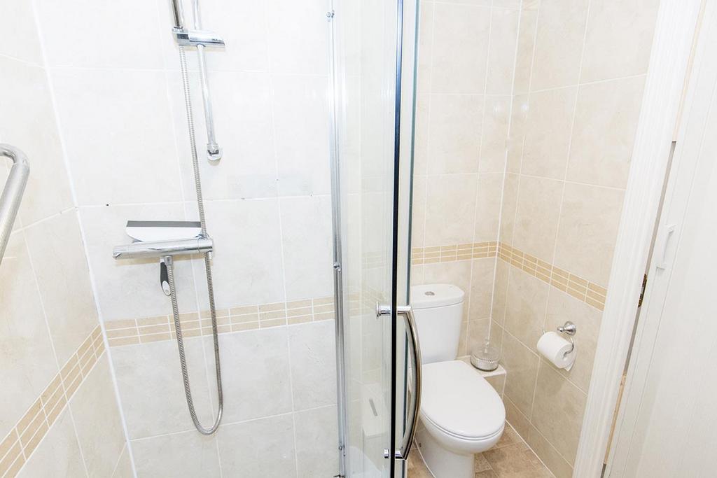 (Shower Room Photo Two)