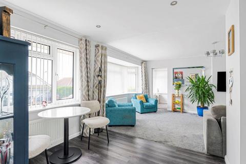 43 Bevendean Avenue, Saltdean, Brighton, BN2 8PF