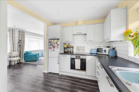 43 Bevendean Avenue, Saltdean, Brighton, BN2 8PF