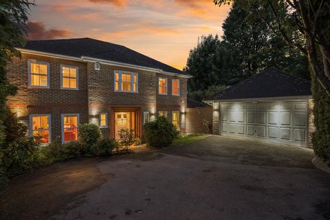 4 Lavender Close, Coulsdon, CR5 3EU