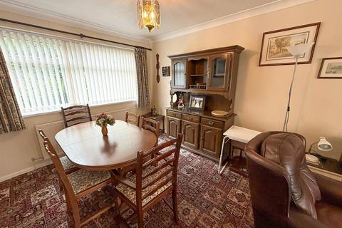 3 bedroom semi-detached house for sale, Bronte Drive, Oakworth,
