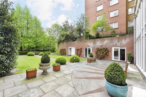 3 bedroom flat for sale, Regent Court, North Bank, St Johns Wood, NW8